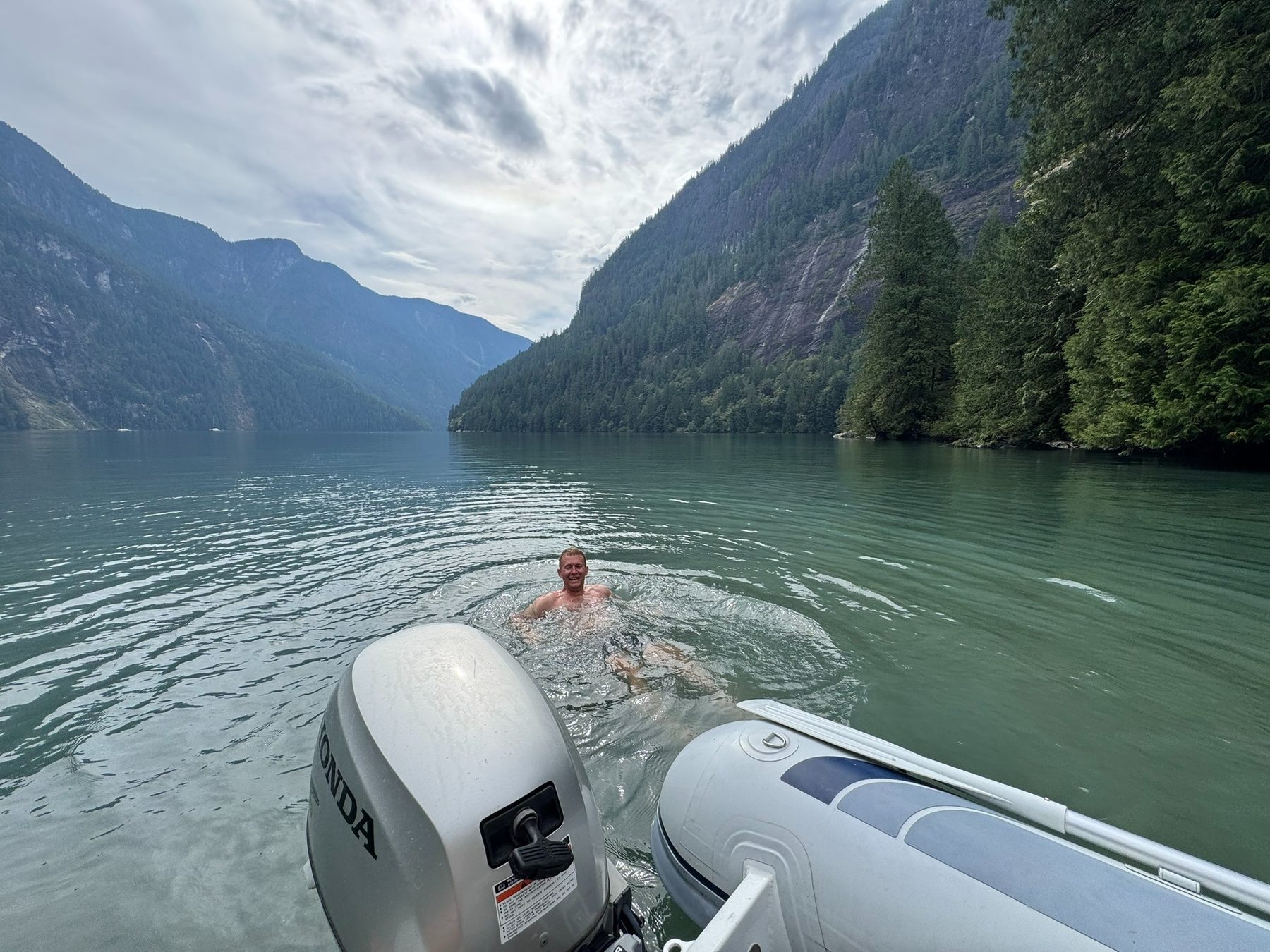 Summer 2026 family boat trip photo